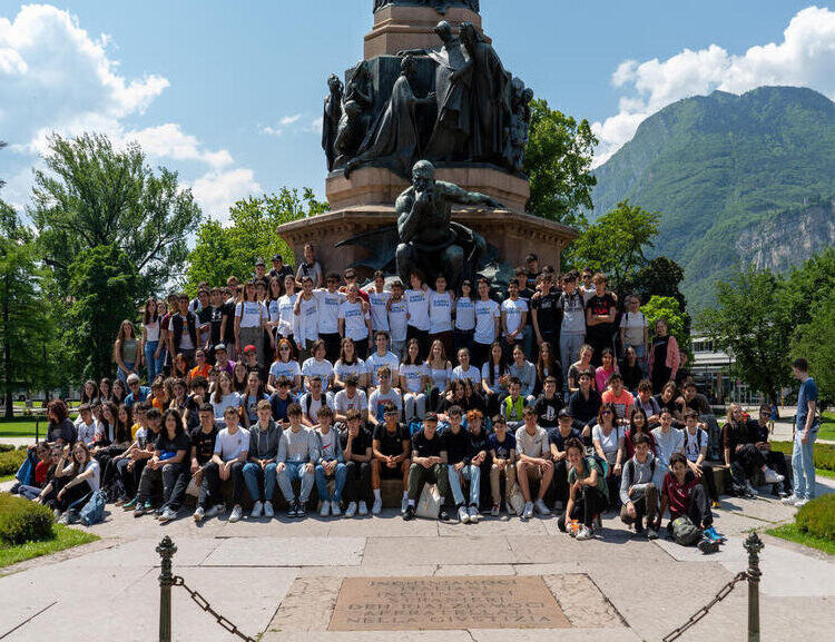 Giornata Mondiale della Biodiversità: Clean up dei parchi di Trento a cura degli studenti